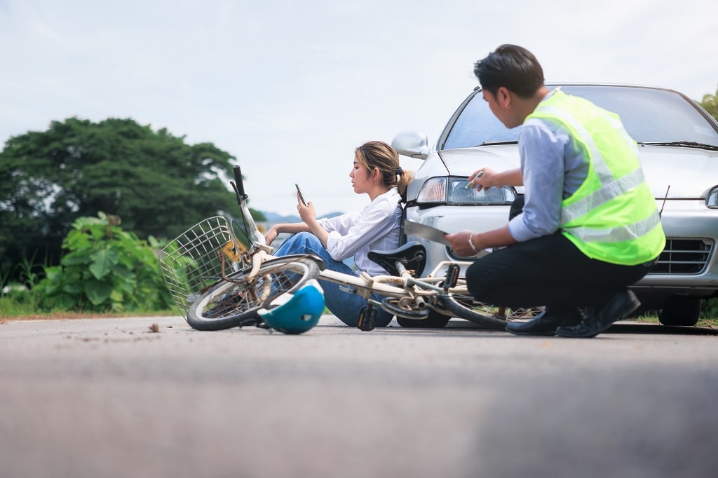 Things To Consider When Choosing a Bicycle Accident Lawyer